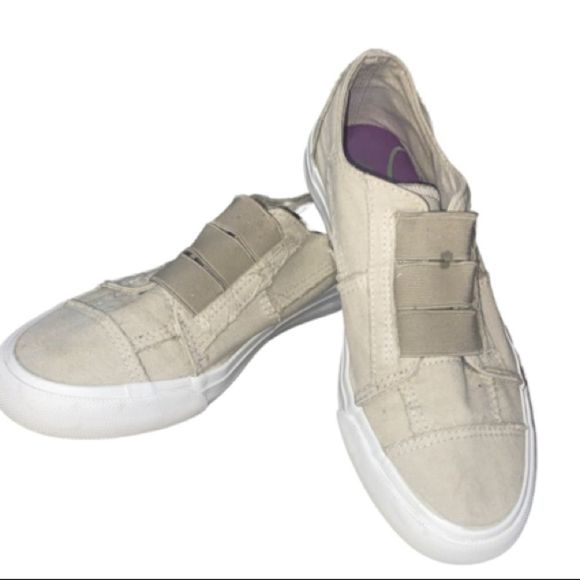 Blowfish Malibu Mandi Marley Tan Khaki Canvas Distressed Slip On Sneakers Sz 7M - Picture 1 of 10